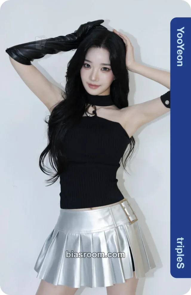 Photocard K-pop Yooyeon tripleS 4th World Tour <ANDLESS>