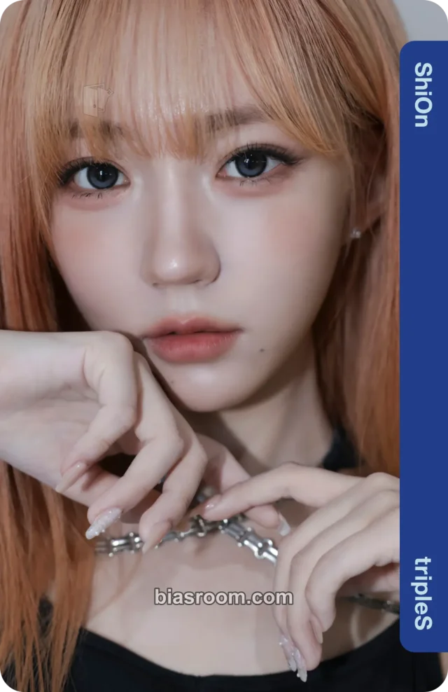 Shion Photocards (tripleS) | Bias Room
