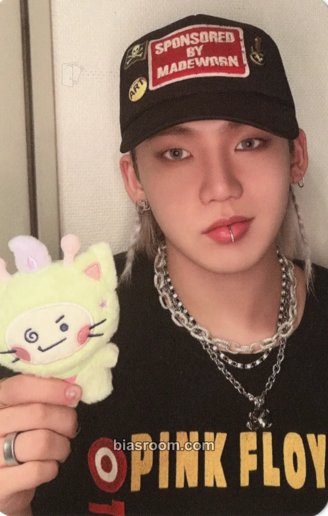 Choi Hyunsuk TREASURE TRUZ PLANET K-pop Photocard