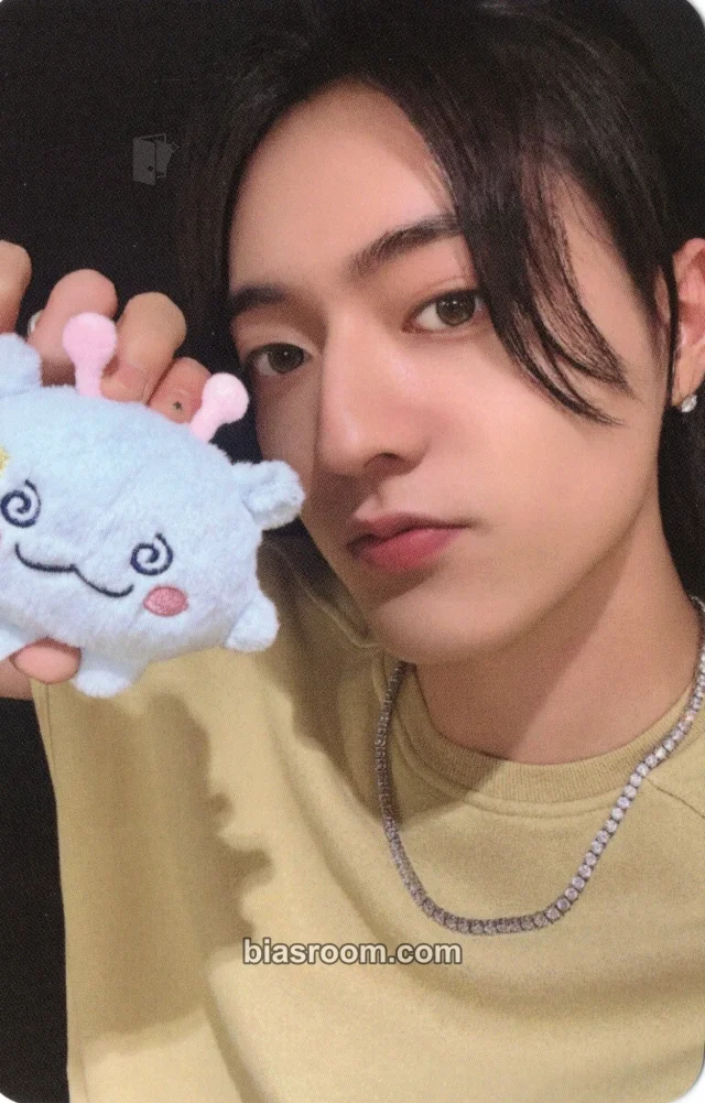 Haruto TREASURE TRUZ PLANET K-pop Photocard