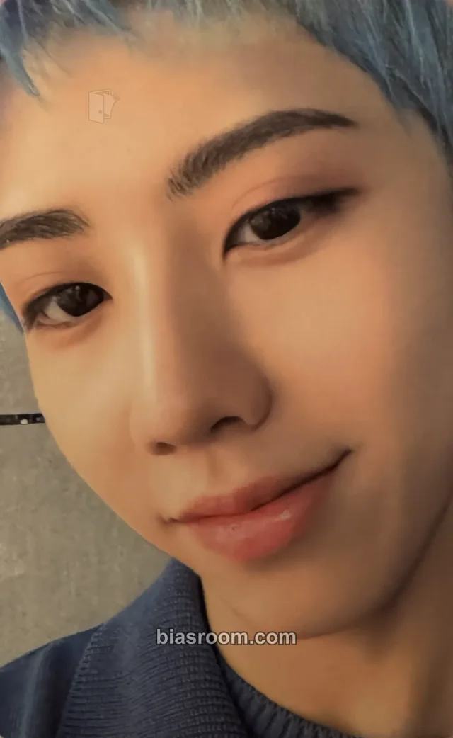 Yungyu 8TURN Uncharted Drift K-pop photocard