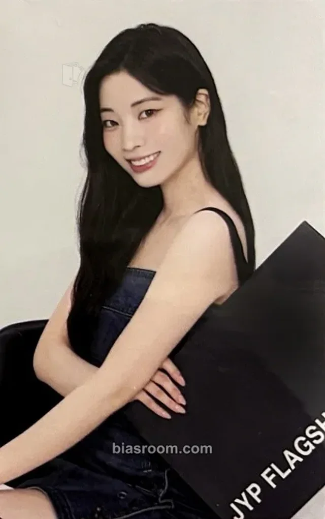 Dahyun TWICE JYP FLAGSHIP TOKYO K-pop photocard