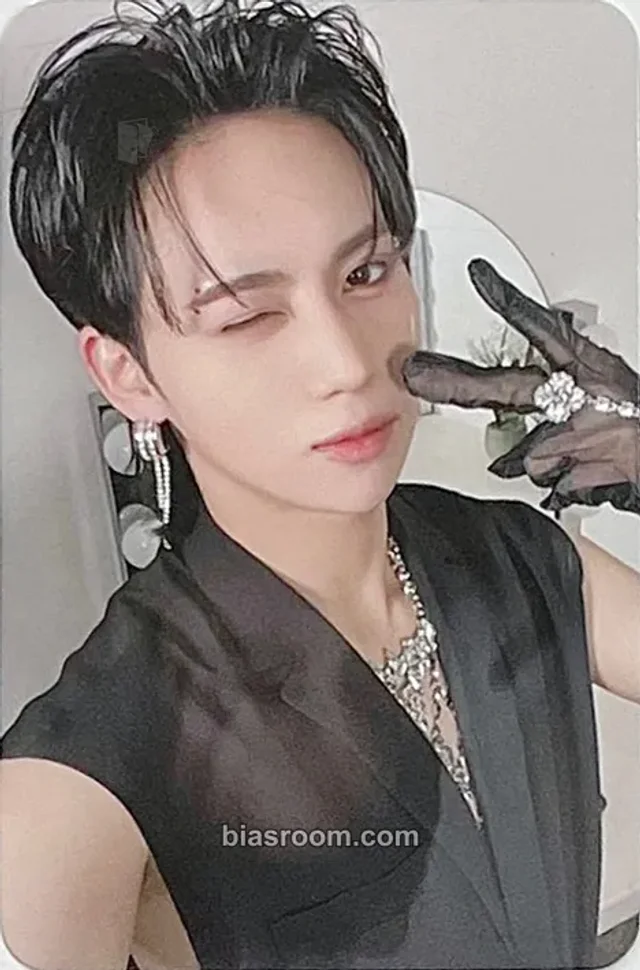 Yunseong  DRIPPIN SEVEN SINS K-pop Photocard