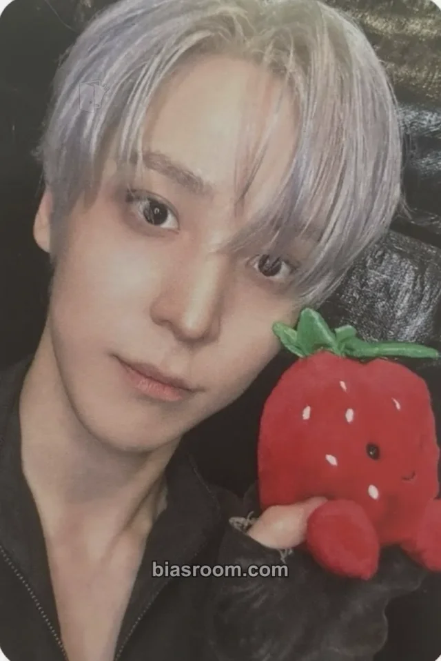 Photocard K-pop di Yunho ATEEZ GOLDEN HOUR : Part.5