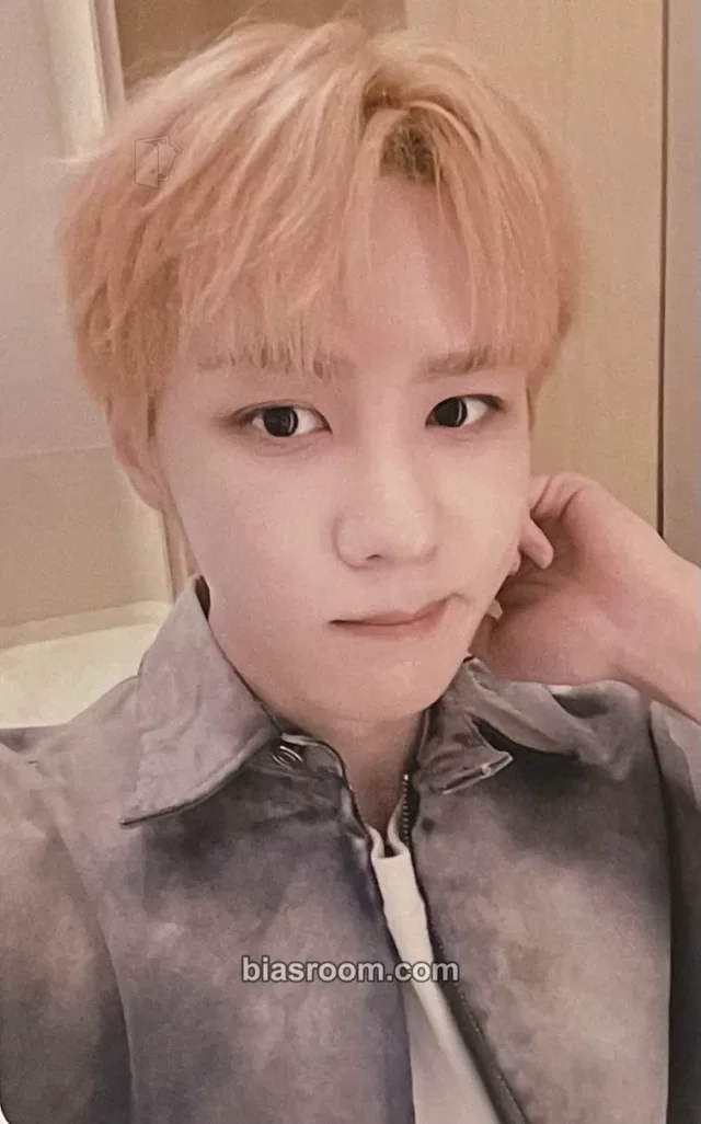 Kun WayV BIG BANDS K-pop photocard