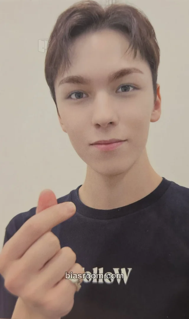 Vernon SEVENTEEN Seventeenth Heaven K-pop photocard