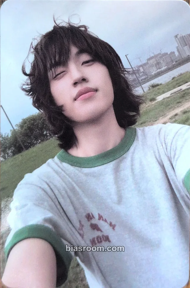 Kim Shin AxMxP  HELLO AxMxP K-pop photocard