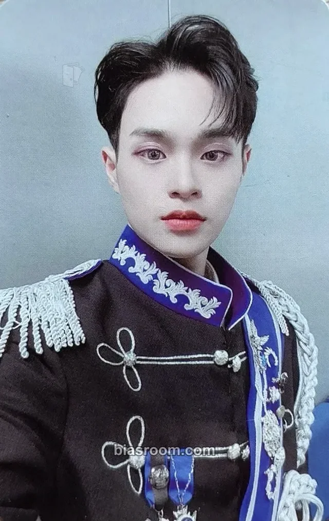 Photocard K-pop Daehwi AB6IX SALUTE