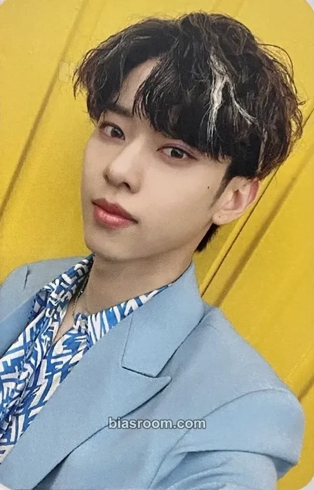 Photocard K-pop Donghyun AB6IX MO’ COMPLETE