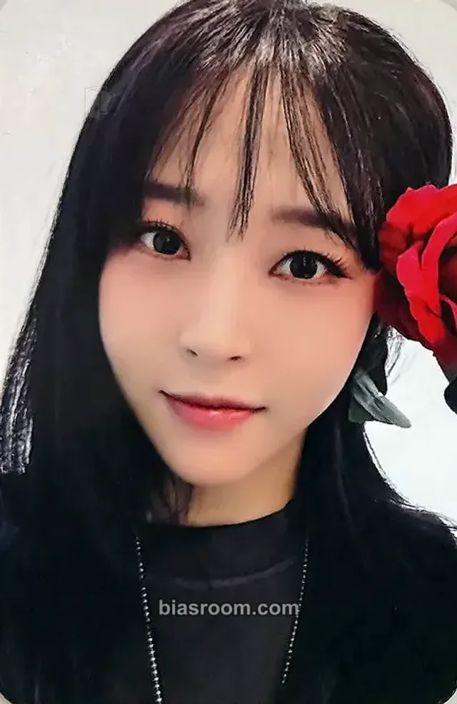 Moonbyul MAMAMOO [REV] (Moonbyul) K-pop photocard