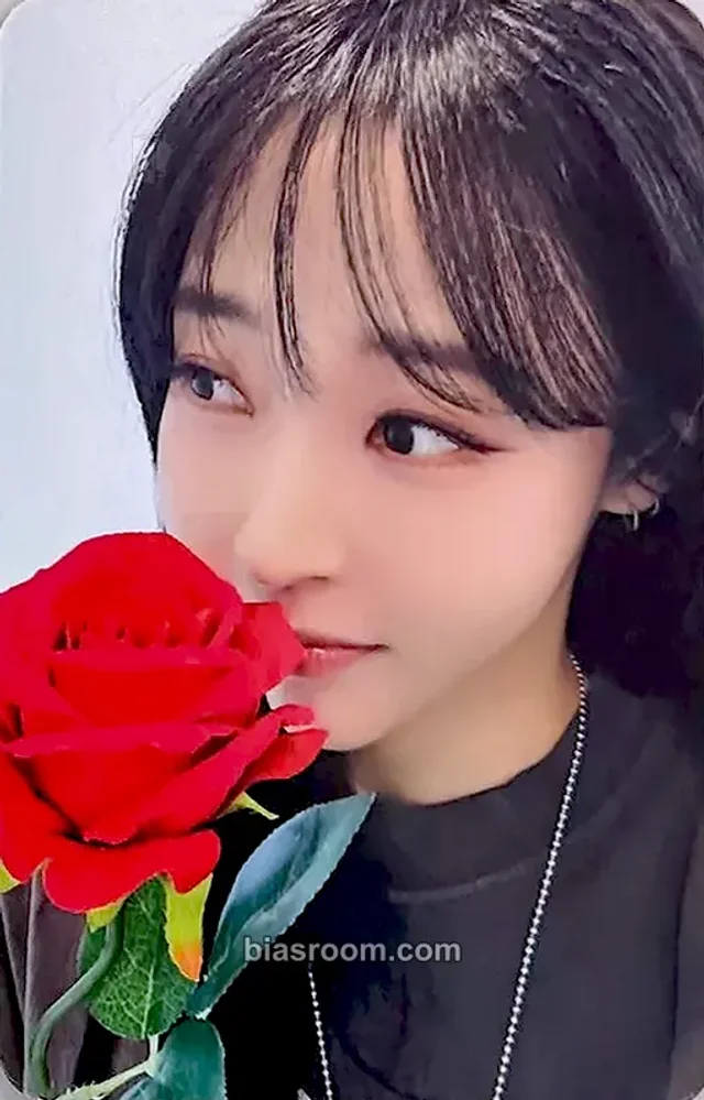 Moonbyul MAMAMOO [REV] (Moonbyul) K-pop photocard