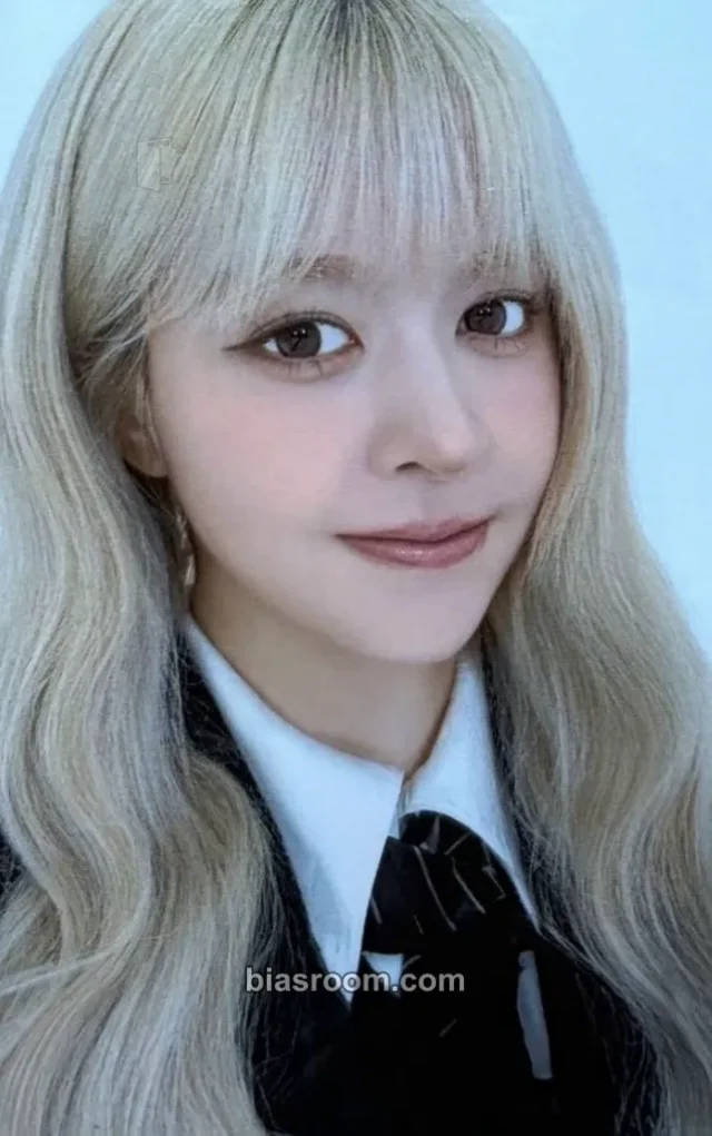 Lily NMIXX NMIXX JAPAN OFFICIAL FANCLUB K-pop photocard