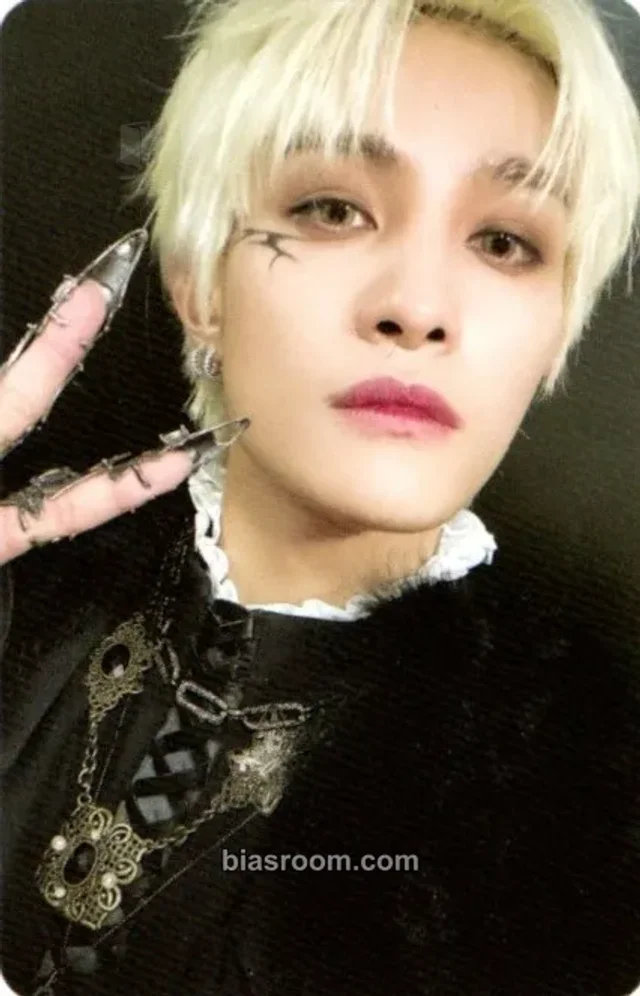 Yangyang WayV Phantom K-pop photocard