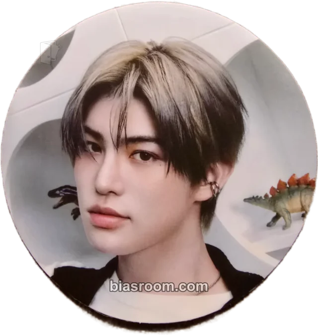 Minje KickFlip KICK OFF THE WALL Pt 1 K-pop photocard