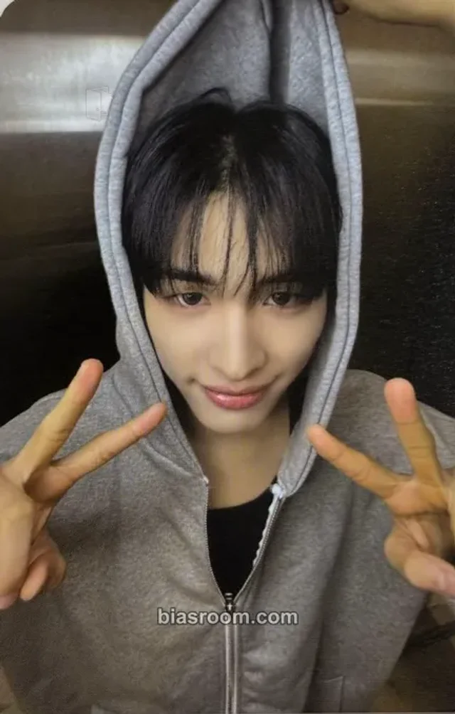 Haru 'Ride the Vibe' Showcase 2024 Photocard - NEXZ | Bias Room