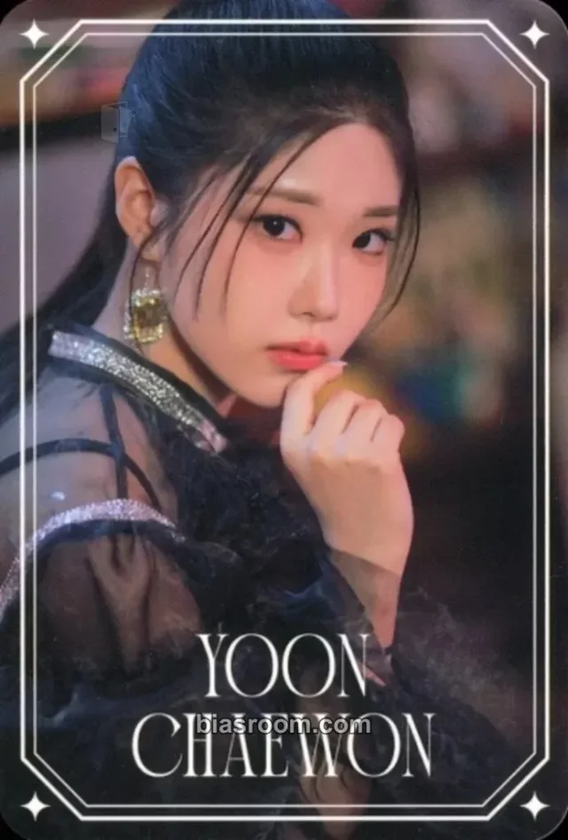 Chaewon CLASSy SHUT DOWN (Japanese Version) K-pop photocard