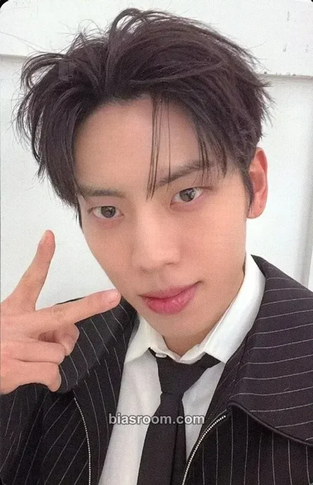 Dongwoo INFINITE 2026 INFINITE Fanmeeting [INFINITE Rally V] K-pop photocard