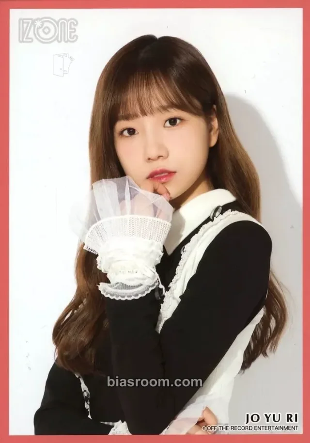 Jo Yuri IZ*ONE Non-Album Bromides K-pop photocard