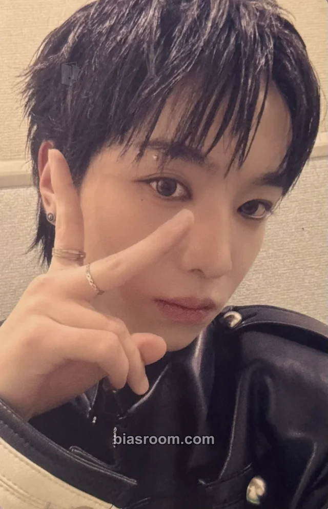 Yujun xikers HOUSE OF TRICKY : WRECKING THE HOUSE K-pop photocard