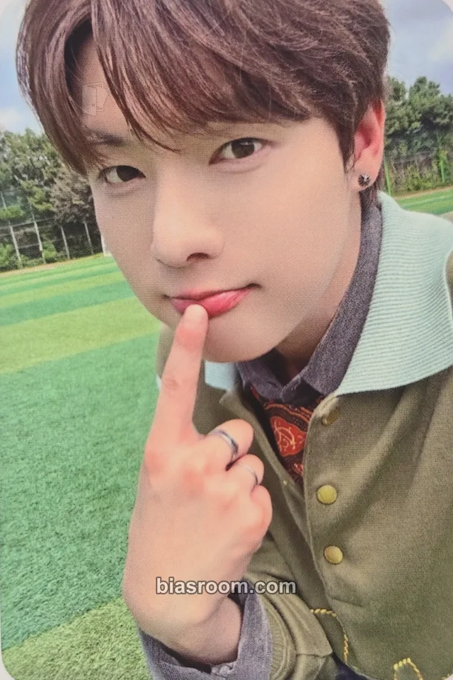 Yonghoon ONEWE Maze: Ad Astra K-pop photocard