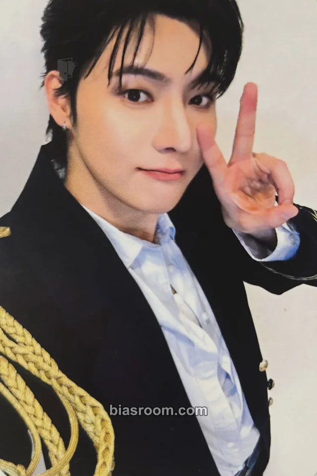 Yonghoon ONEWE 面 : Unknown Atlas K-pop photocard