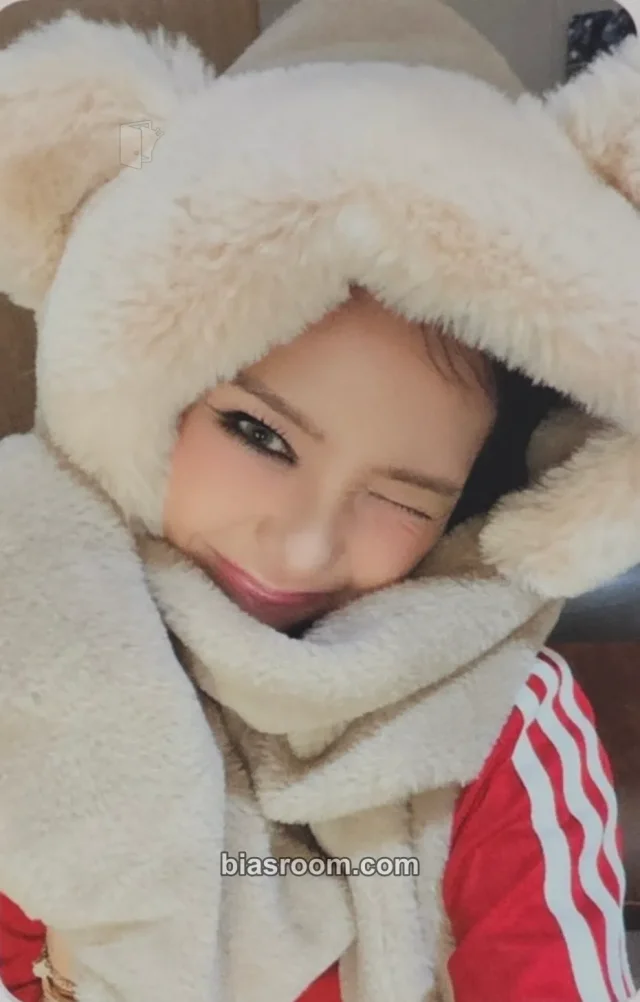 Mimi OH MY GIRL BISH BASH BOSH K-pop photocard