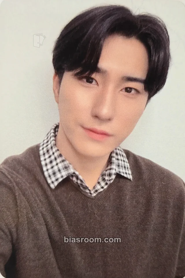 Harin ONEWE Maze: Ad Astra K-pop photocard