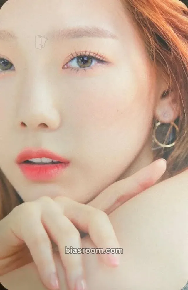 Photocard K-pop Taeyeon Taeyeon A’Pieu
