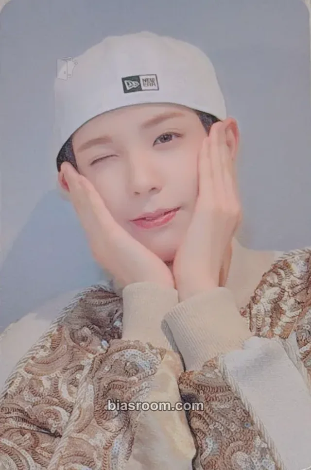 Yuki One Bite Photocard - NEXZ | Bias Room