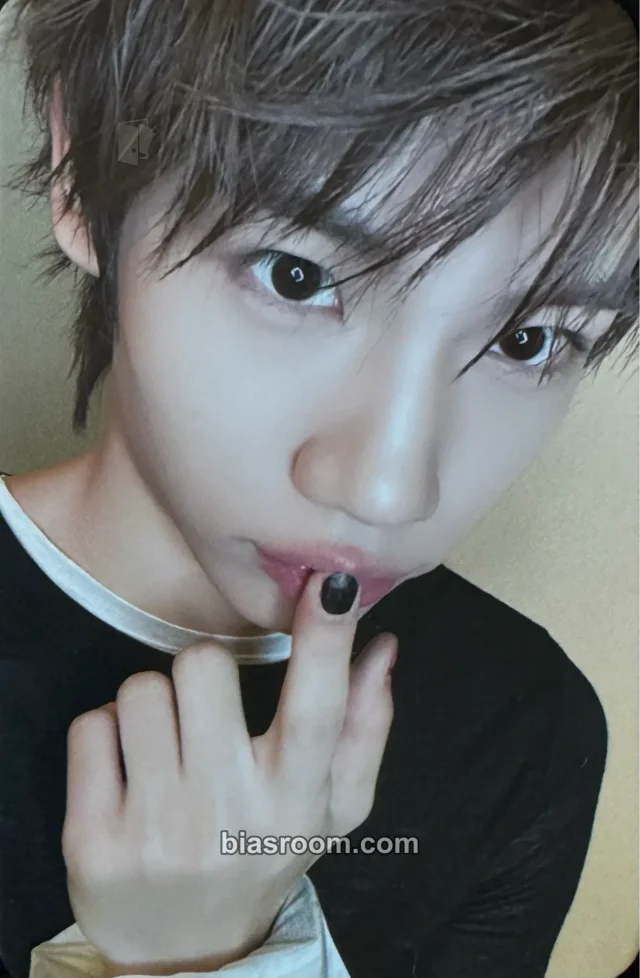 Kenshin CLOSE YOUR EYES 256th Note K-pop photocard