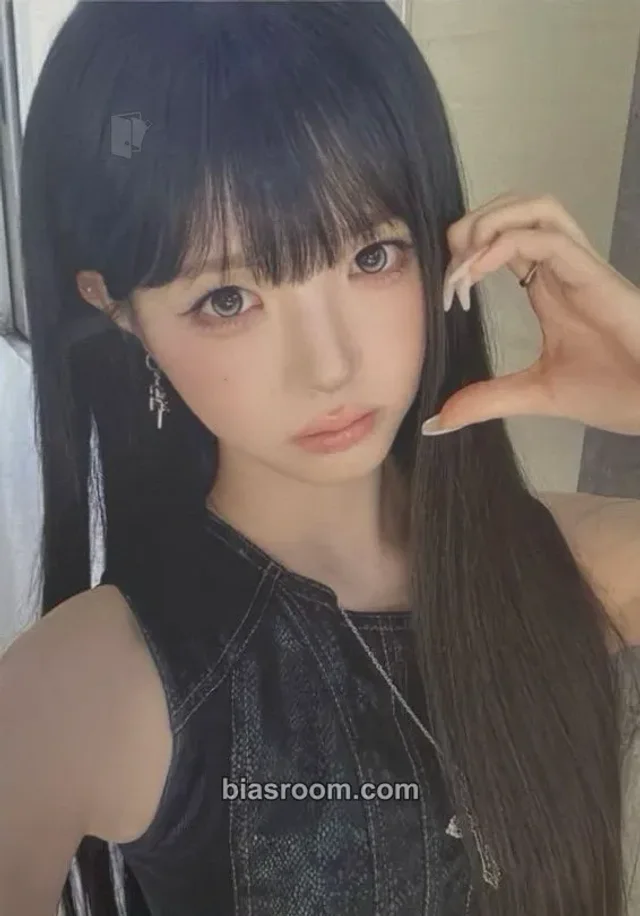 Chaewon tripleS 4th World Tour <ANDLESS> K-pop photocard