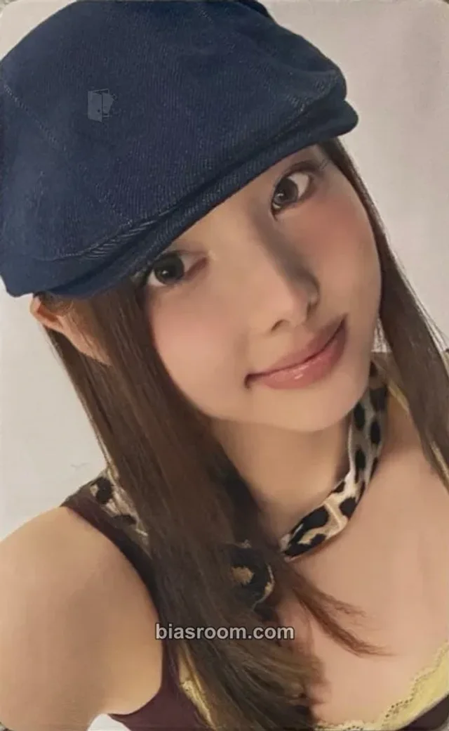 Photocard K-pop di Nayeon TWICE JYP FLAGSHIP TOKYO