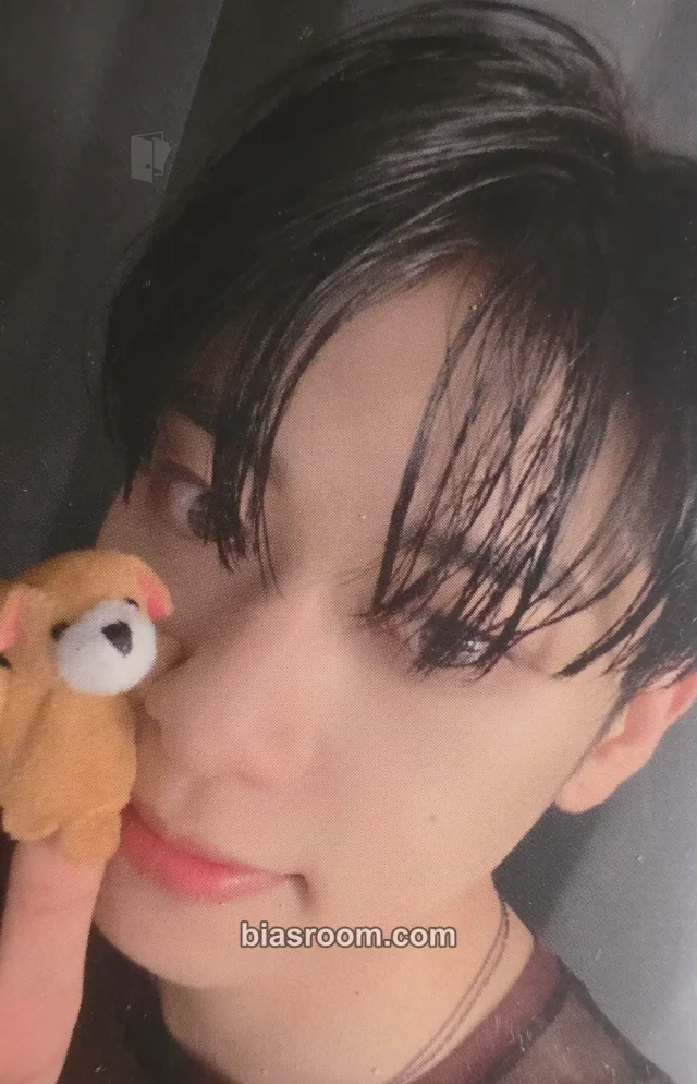 Donghyun AB6IX THE FUTURE IS OURS : LOST K-pop Photocard
