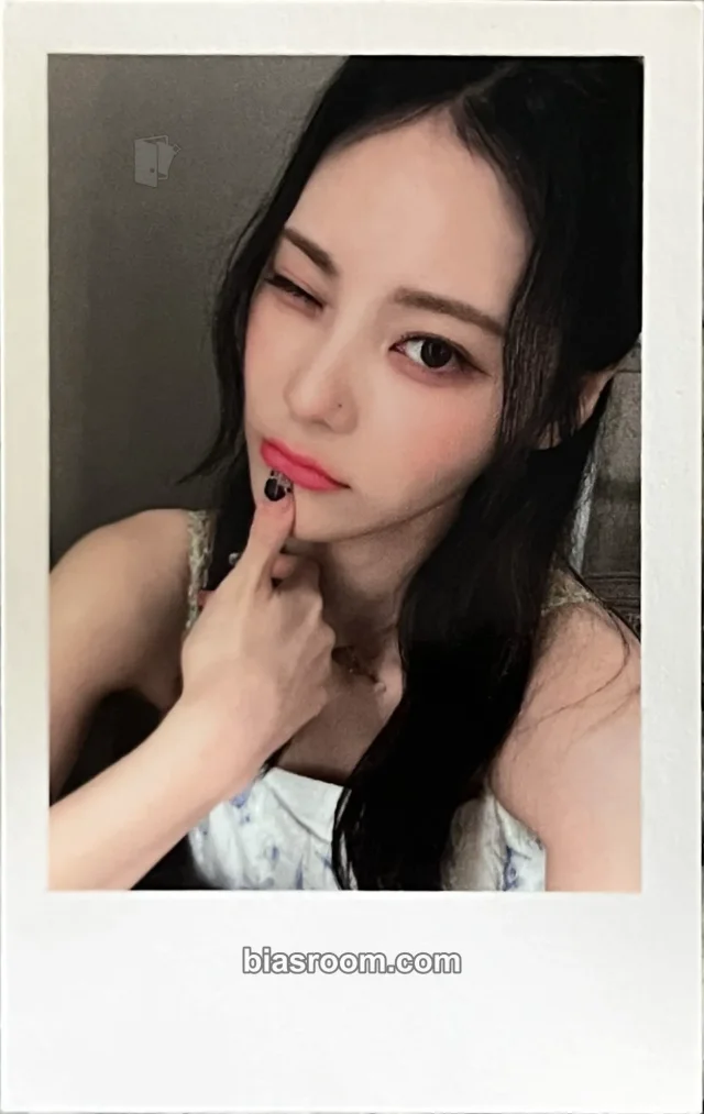 JinSoul ARTMS Dall K-pop photocard