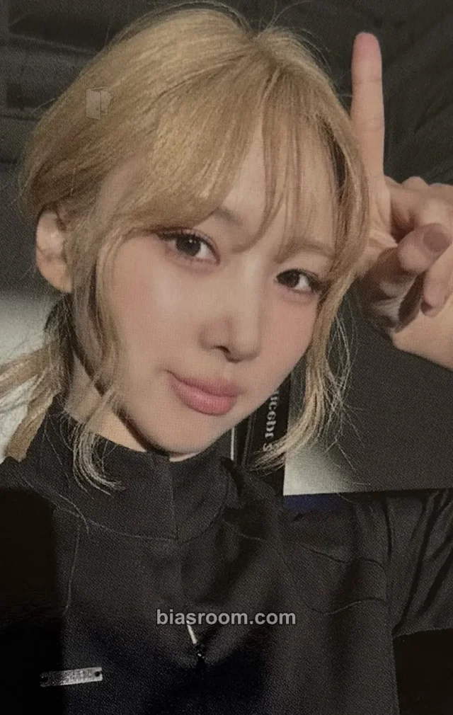 Yoohyeon Dreamcatcher Playlist #Your Youth K-pop photocard