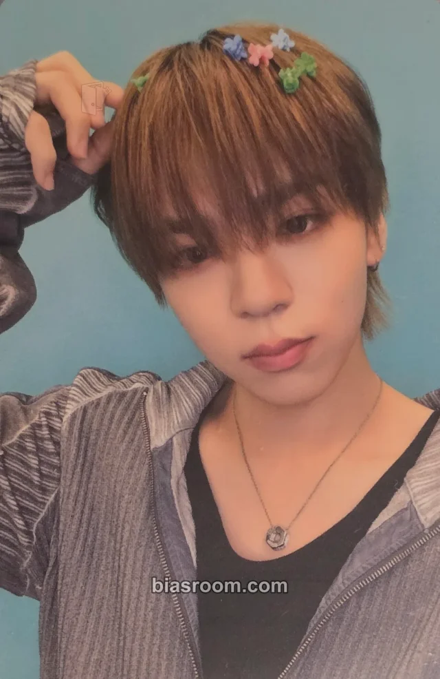 Hyunjun NouerA n: number of cases K-pop photocard