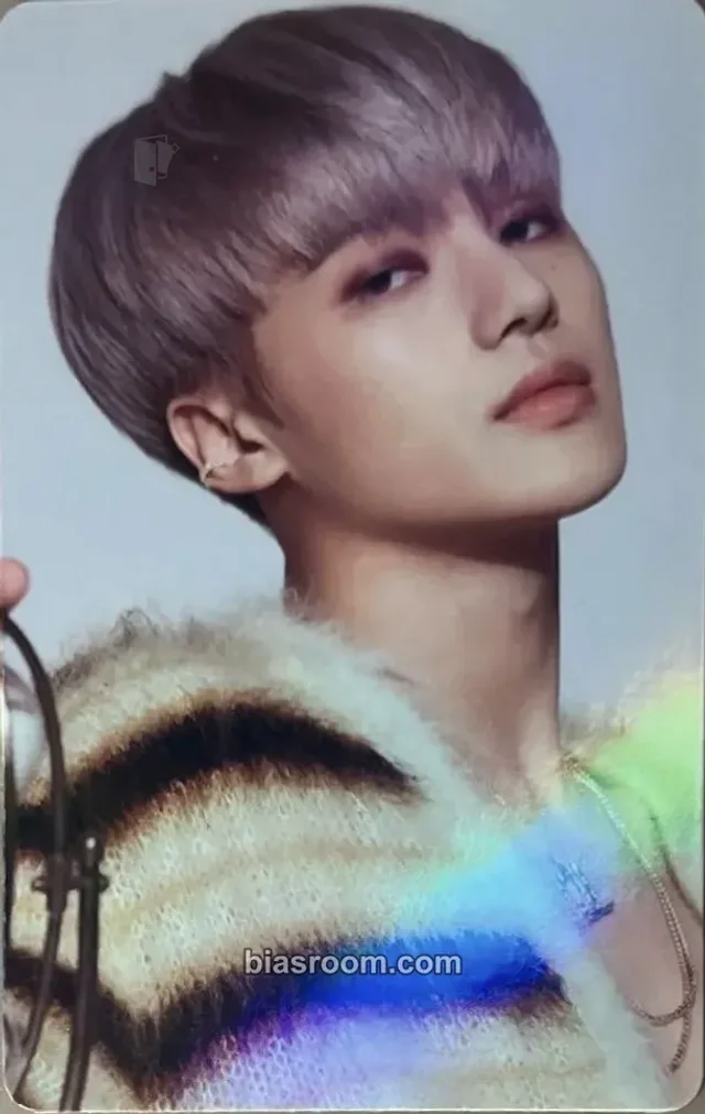 Photocard K-pop di Wooyoung ATEEZ Higher Timepiece × ATEEZ