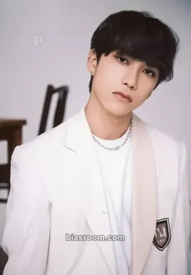 Rihito INI A K-pop photocard