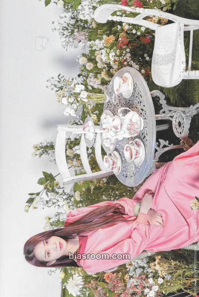 Jiho OH MY GIRL Oh My Girl's Secret Garden Mini Concerts K-pop photocard