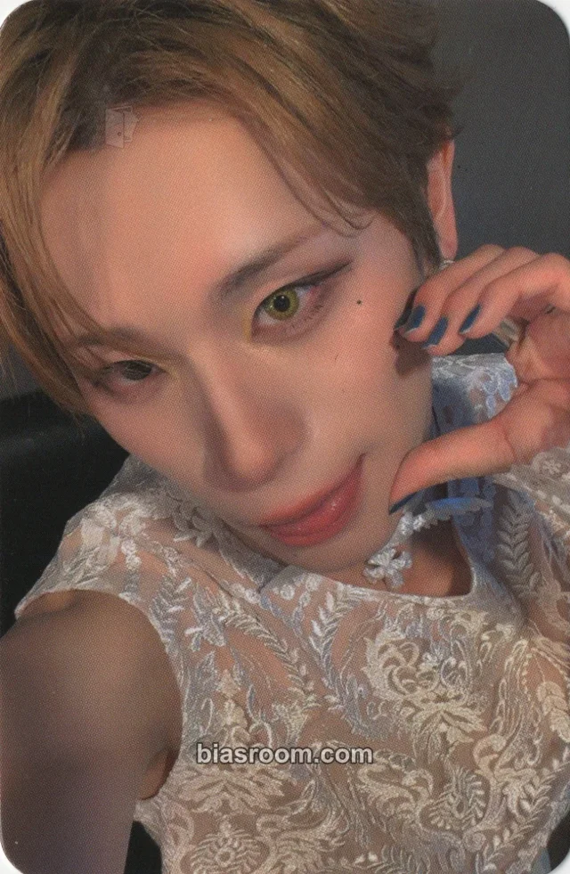 Haru XLOV I, God K-pop photocard