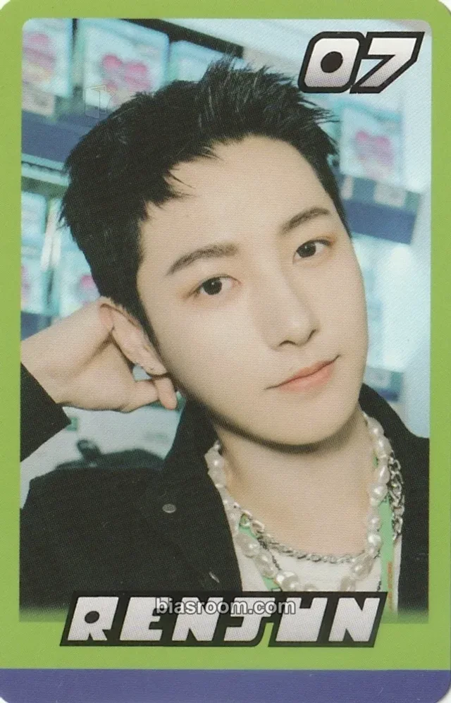 Renjun NCT DREAM Glitch Mode K-pop photocard