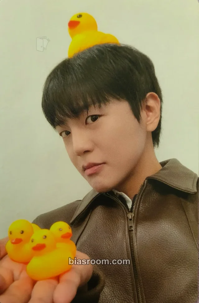 Lee Jiham A.C.E Love Before Me K-pop photocard
