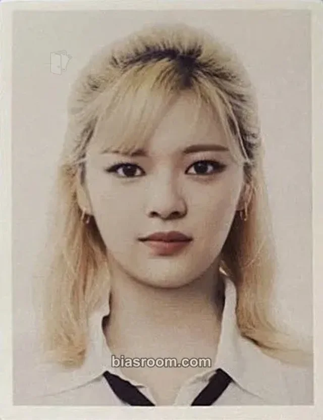 Jeongyeon TWICE 2023 Japan Season's Greetings: SECRET LIFE @OFFICE K-pop photocard