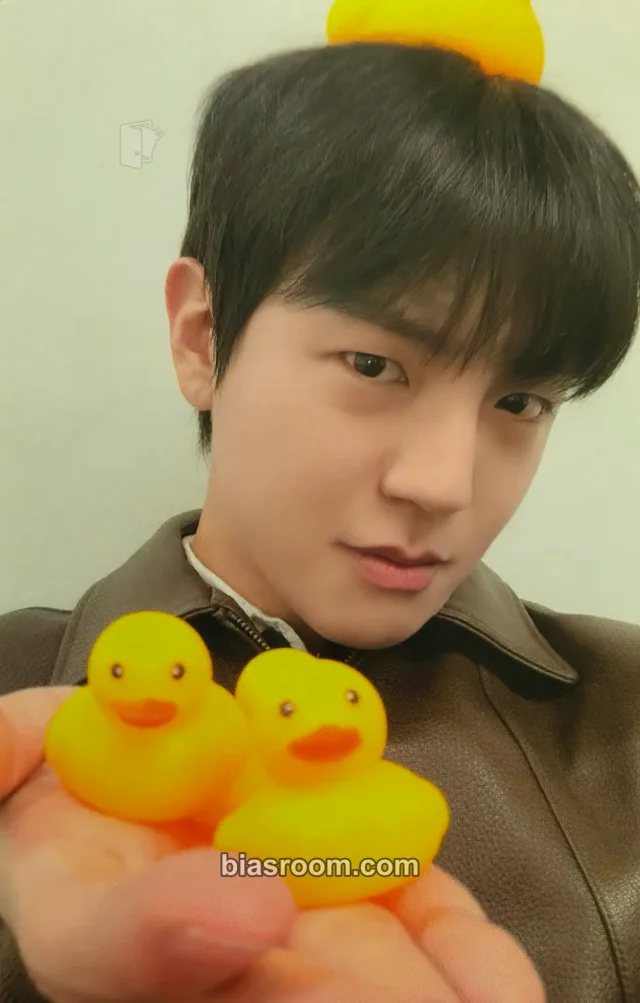 Lee Jiham A.C.E Love Before Me K-pop photocard