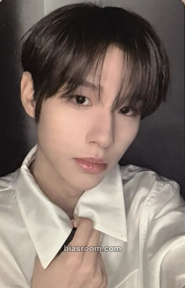 Kim Sungmin CLOSE YOUR EYES 256th Note K-pop photocard