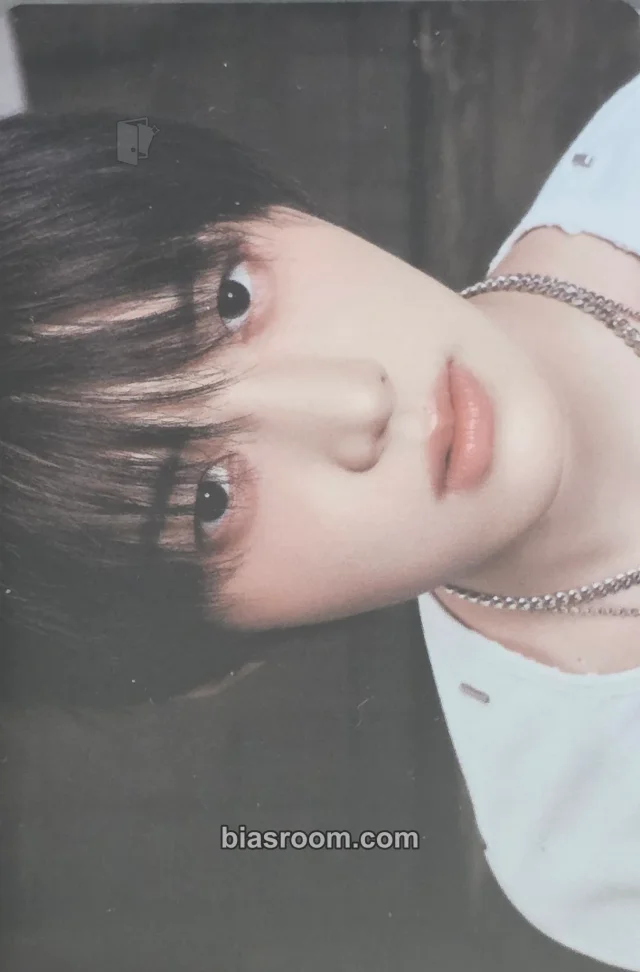 Lin NouerA [.exe] K-pop photocard