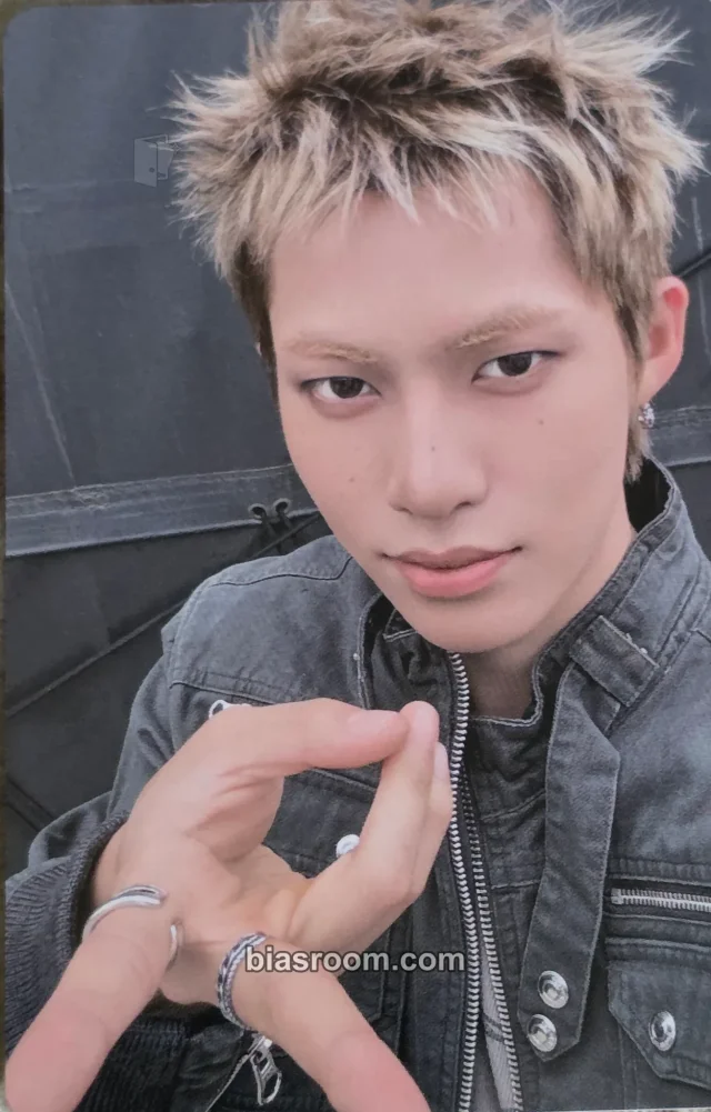Yuseop NouerA [.exe] K-pop photocard