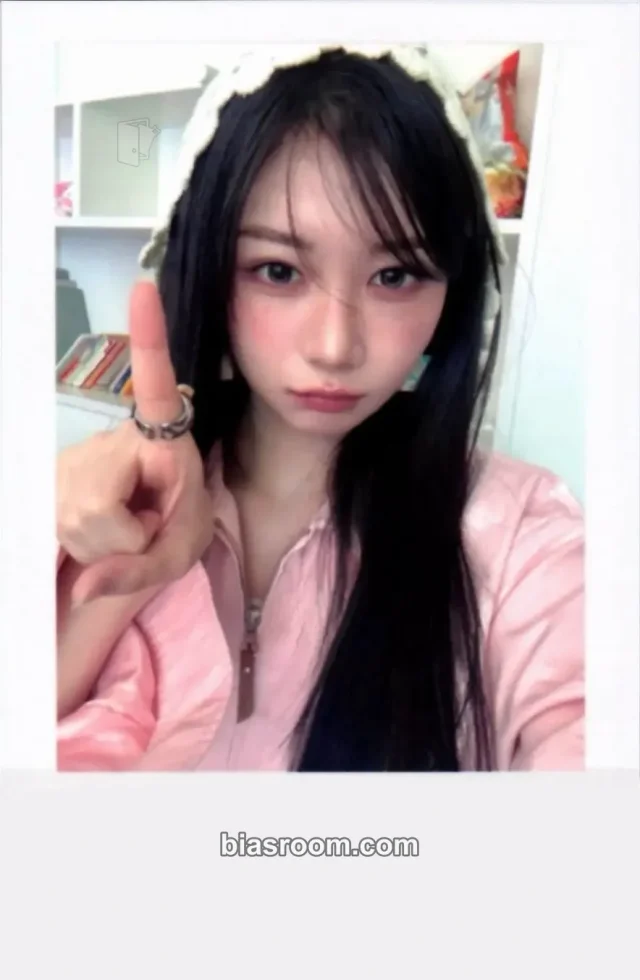 Kaede tripleS 4th World Tour <ANDLESS> K-pop photocard