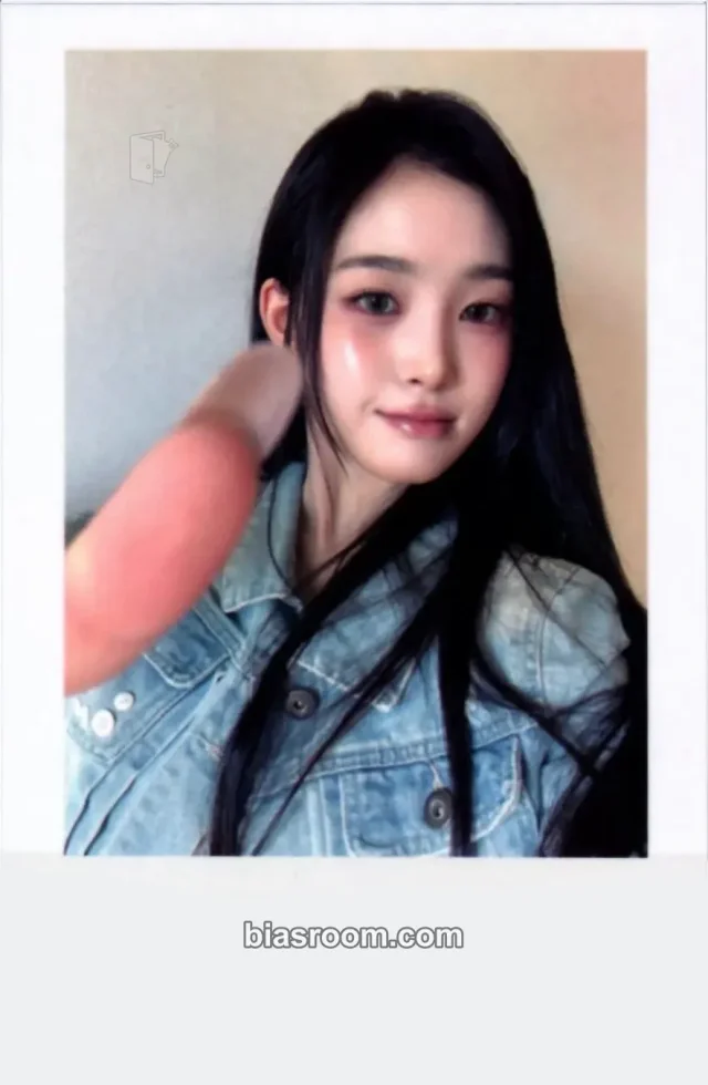 Jiyeon tripleS 4th World Tour <ANDLESS> K-pop photocard