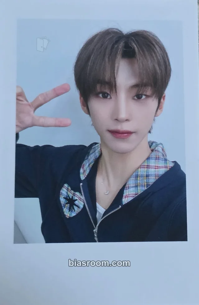 Kim Dohun idntt unevermet  K-pop photocard